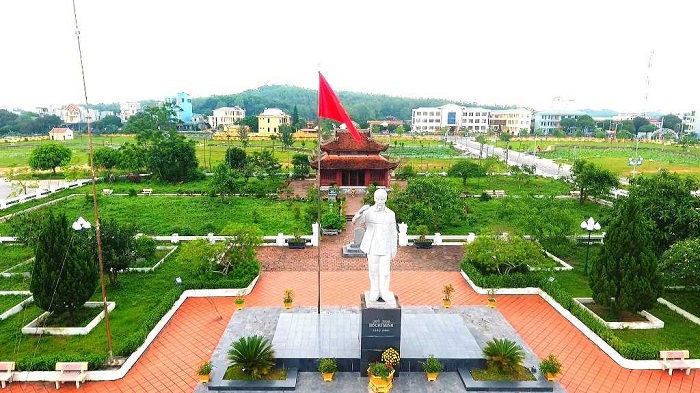 Thăm khu di tích lịch sử Hồ Chí Minh ở Cô Tô